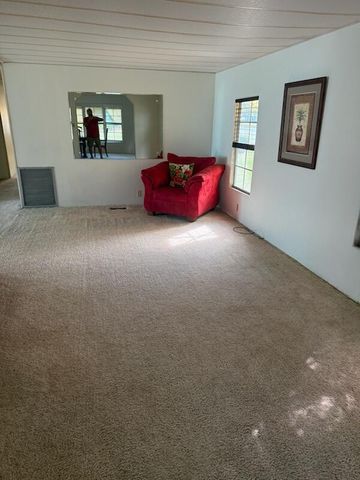 4 E East Caribbean, Port St Lucie, FL 34952