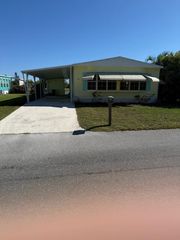 4 E East Caribbean, Port St Lucie, FL 34952