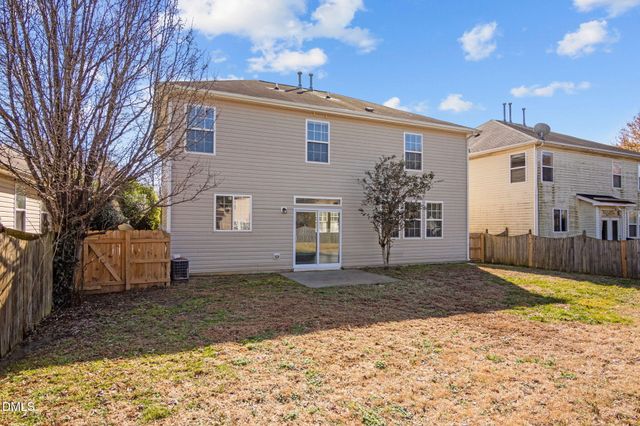 238 Larktree Lane, Fuquay Varina, NC 27526