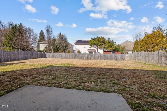 238 Larktree Lane, Fuquay Varina, NC 27526