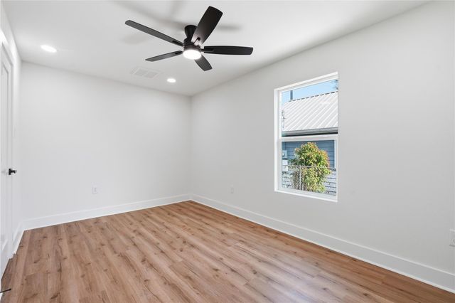 524 N Super Street, Houston, TX 77011