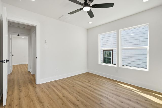 524 N Super Street, Houston, TX 77011