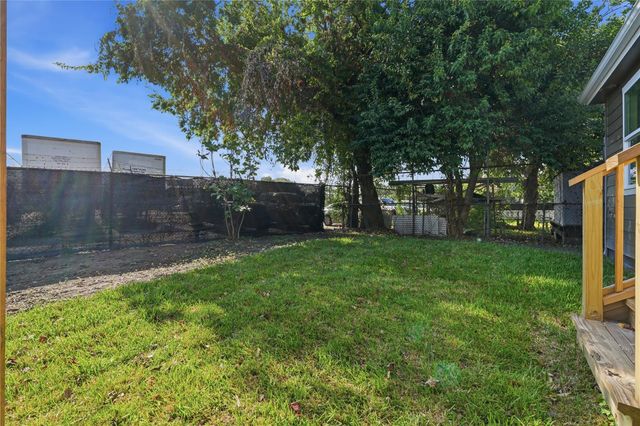 524 N Super Street, Houston, TX 77011