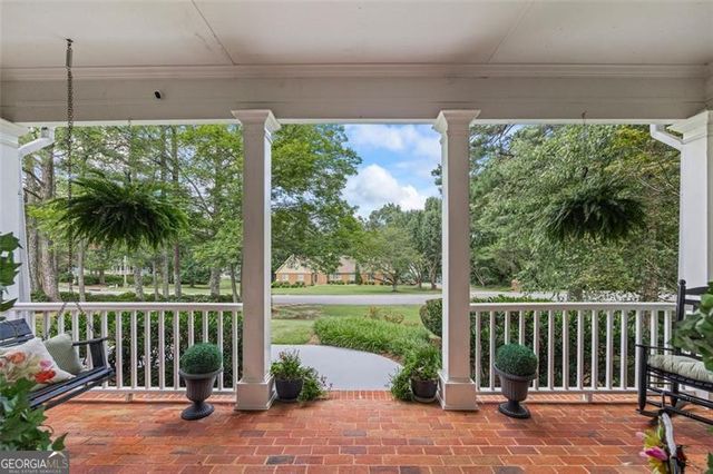 1292 GREEN TURF Drive, Snellville, GA 30078