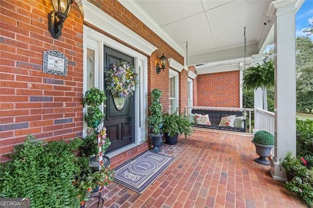 1292 GREEN TURF Drive, Snellville, GA 30078
