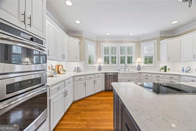 1292 GREEN TURF Drive, Snellville, GA 30078