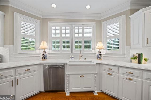 1292 GREEN TURF Drive, Snellville, GA 30078