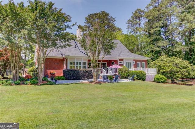 1292 GREEN TURF Drive, Snellville, GA 30078