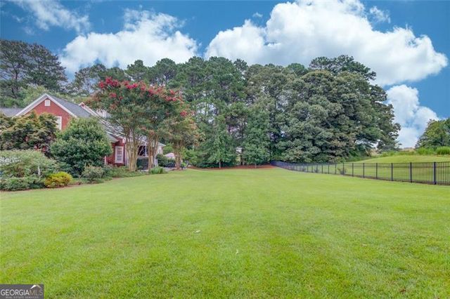 1292 GREEN TURF Drive, Snellville, GA 30078