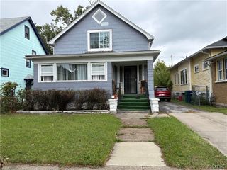 360 LaSalle Ave, Buffalo, NY 14215