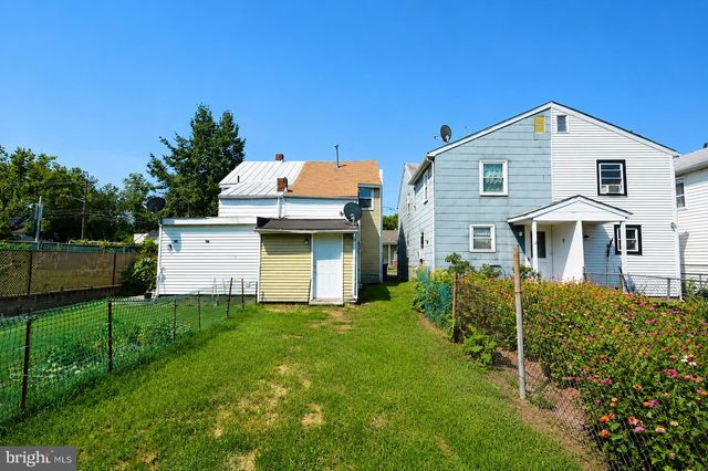 1209 HIGH ST, Burlington, NJ 08016