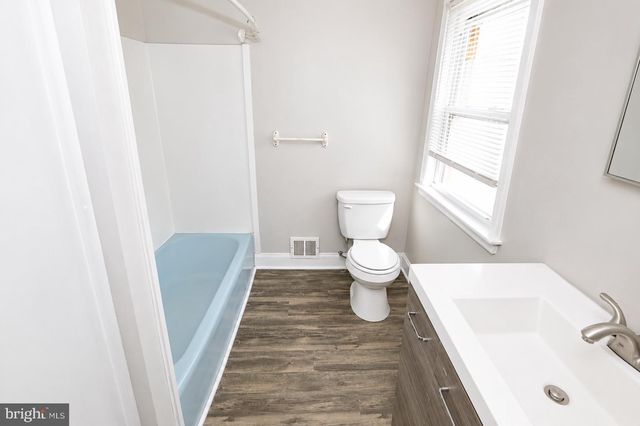 1209 HIGH ST, Burlington, NJ 08016