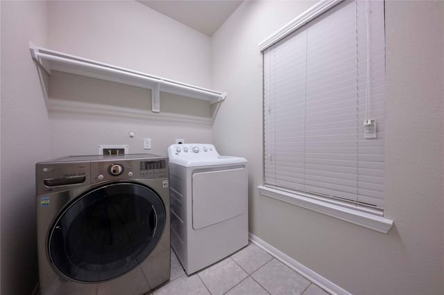 1 Garden Springs Court, Manvel, TX 77578