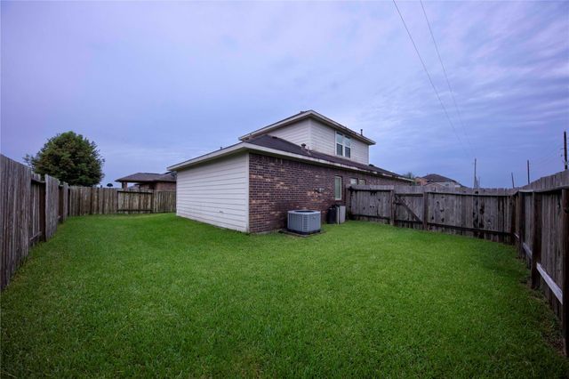 1 Garden Springs Court, Manvel, TX 77578