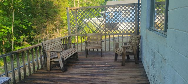 1966 1383, Russell Springs, KY 42642