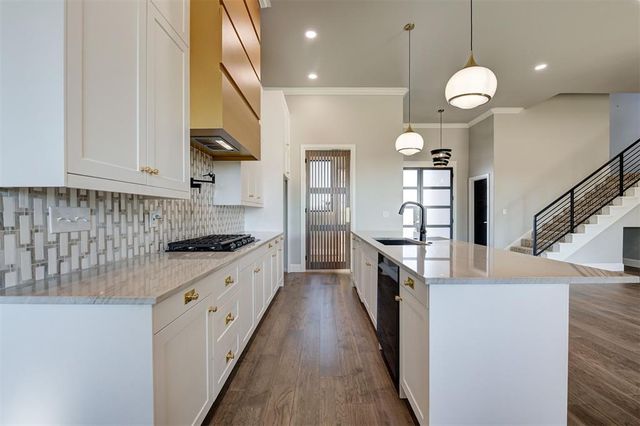 6370 Buena Vista Court, Piedmont, OK 73078