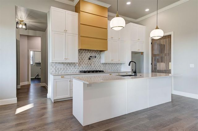 6370 Buena Vista Court, Piedmont, OK 73078