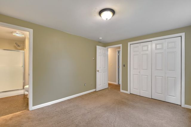 125 Drew Blvd, Orange, MA 01364