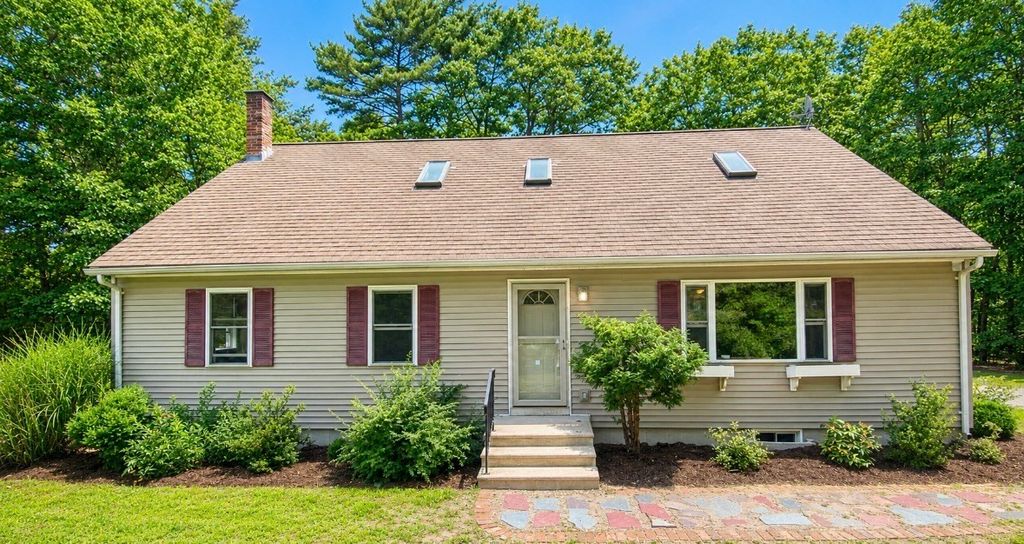 125 Drew Blvd, Orange, MA 01364