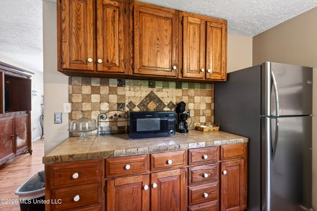 1210 11th Street, Pascagoula, MS 39567