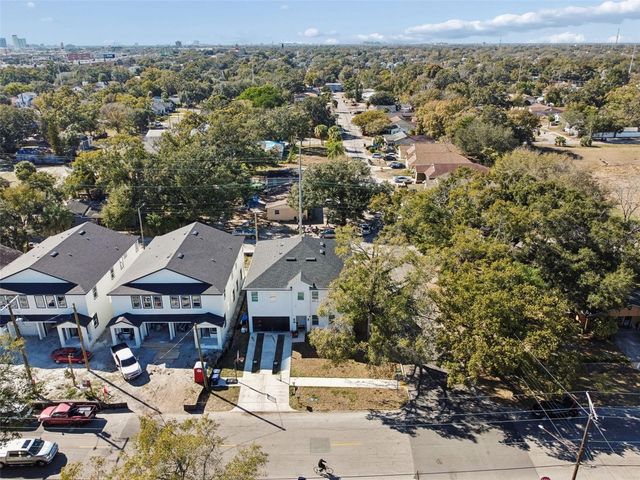 2801 E 19TH AVENUE, Tampa, FL 33605