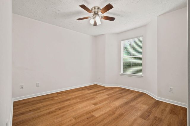 8051 Bay Branch Dr 222, The Woodlands, TX 77382