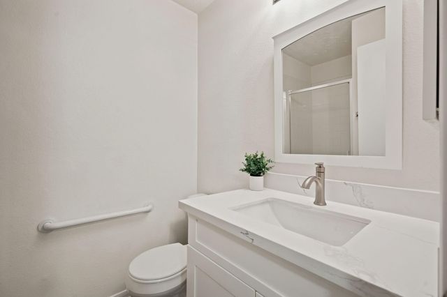 8051 Bay Branch Dr 222, The Woodlands, TX 77382