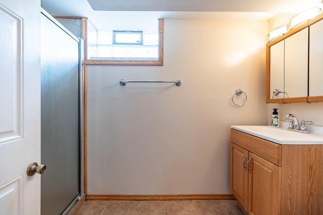 7911 Madison Avenue, Munster, IN 46321