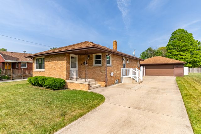 7911 Madison Avenue, Munster, IN 46321