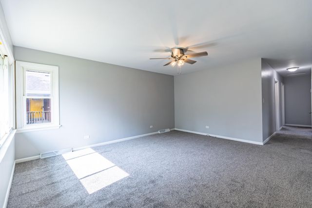 7911 Madison Avenue, Munster, IN 46321