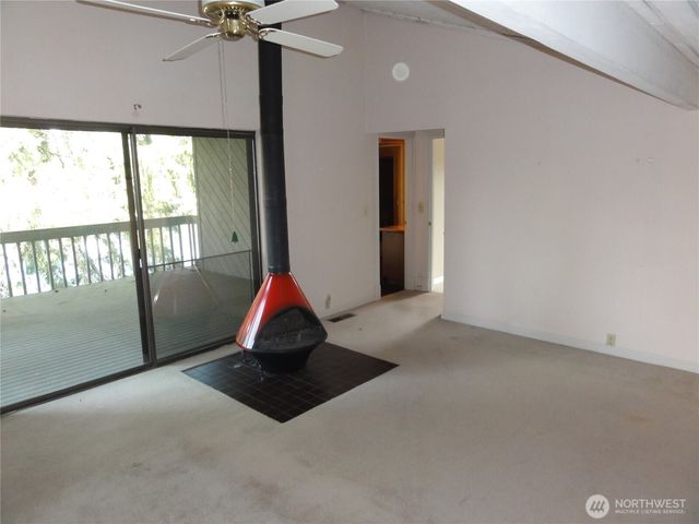 32643 39th Place SW, Federal Way, WA 98023