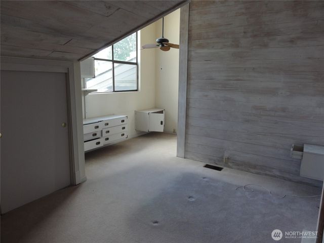 32643 39th Place SW, Federal Way, WA 98023