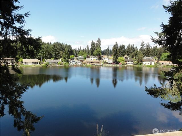 32643 39th Place SW, Federal Way, WA 98023