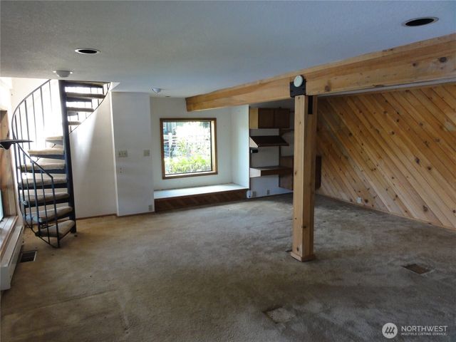 32643 39th Place SW, Federal Way, WA 98023