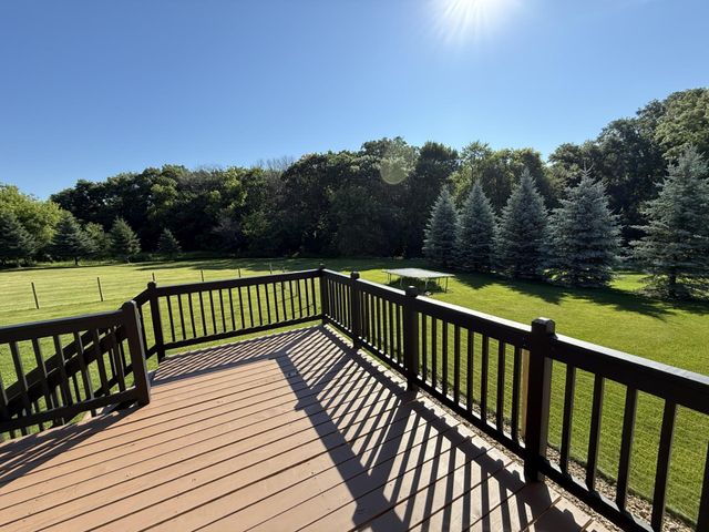 15838 100th Street SE, Becker, MN 55308