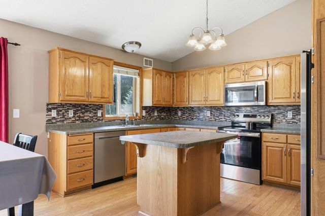 15838 100th Street SE, Becker, MN 55308