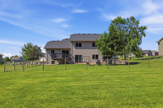 15838 100th Street SE, Becker, MN 55308