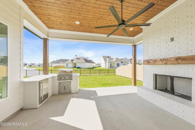 123 Cape Town Avenue, Youngsville, LA 70592