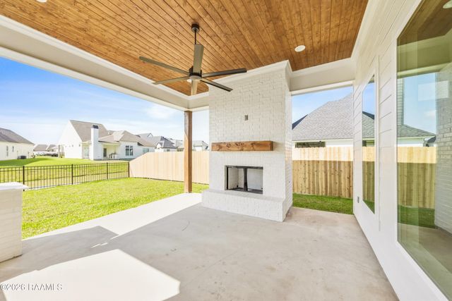 123 Cape Town Avenue, Youngsville, LA 70592