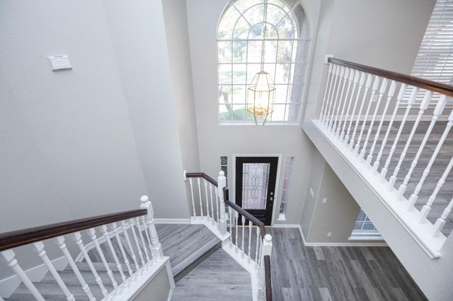 18135 Somerset Knolls, Houston, TX 77094