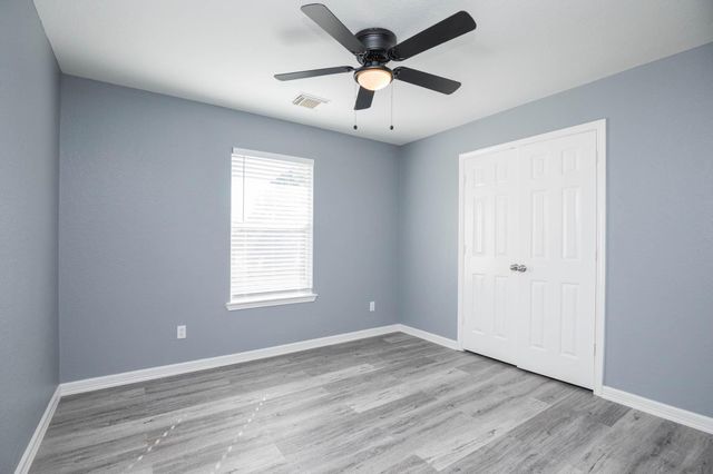 18135 Somerset Knolls, Houston, TX 77094