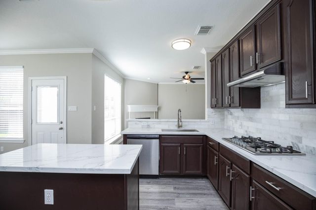 18135 Somerset Knolls, Houston, TX 77094