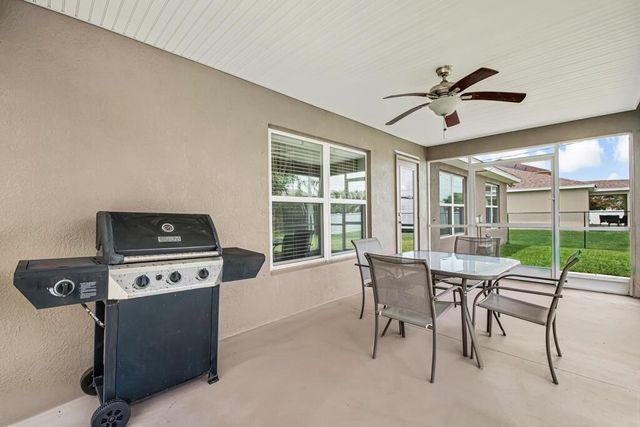 367 SW Grimaldo Terrace, Port St. Lucie, FL 34984