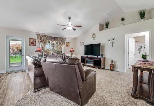 367 SW Grimaldo Terrace, Port St. Lucie, FL 34984
