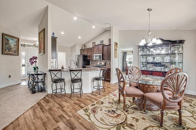 367 SW Grimaldo Terrace, Port St. Lucie, FL 34984