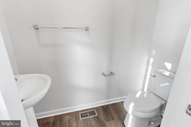 234 MONTEITH DR, Winchester, VA 22601