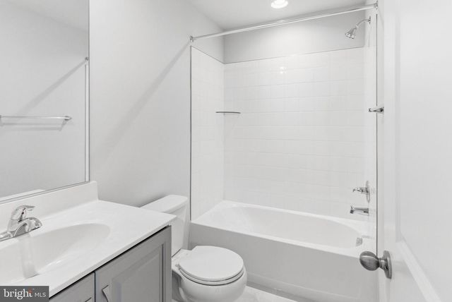 234 MONTEITH DR, Winchester, VA 22601