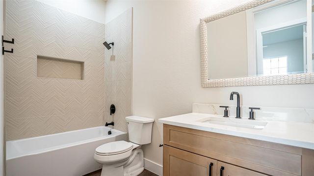 5702 Barkridge Drive, Granbury, TX 76048