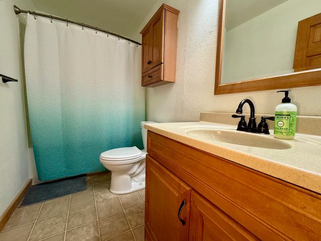 2273 ARLENE DRIVE, North Pole, AK 99705