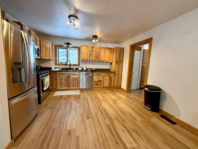 2273 ARLENE DRIVE, North Pole, AK 99705